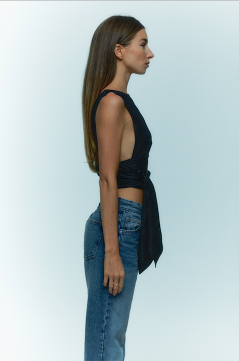 THE AMORE TOP BLACK SILK